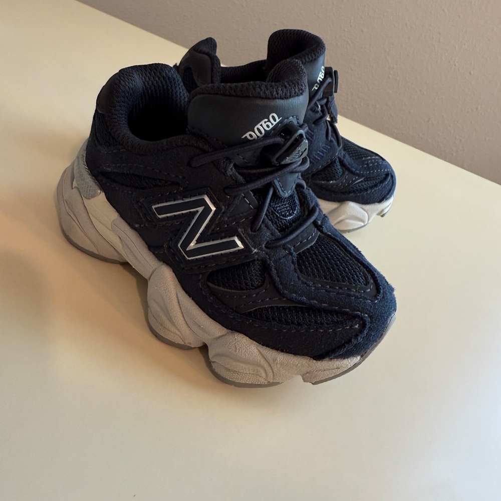 Tiny New Balance, big style ✨👟